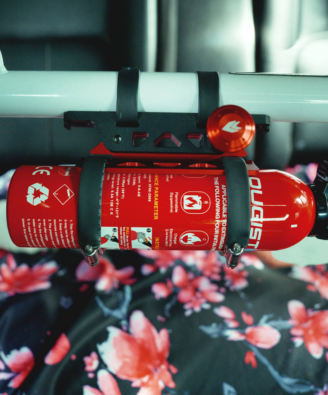 ROLL BAR FIRE EXTINGUISHER MOUNT